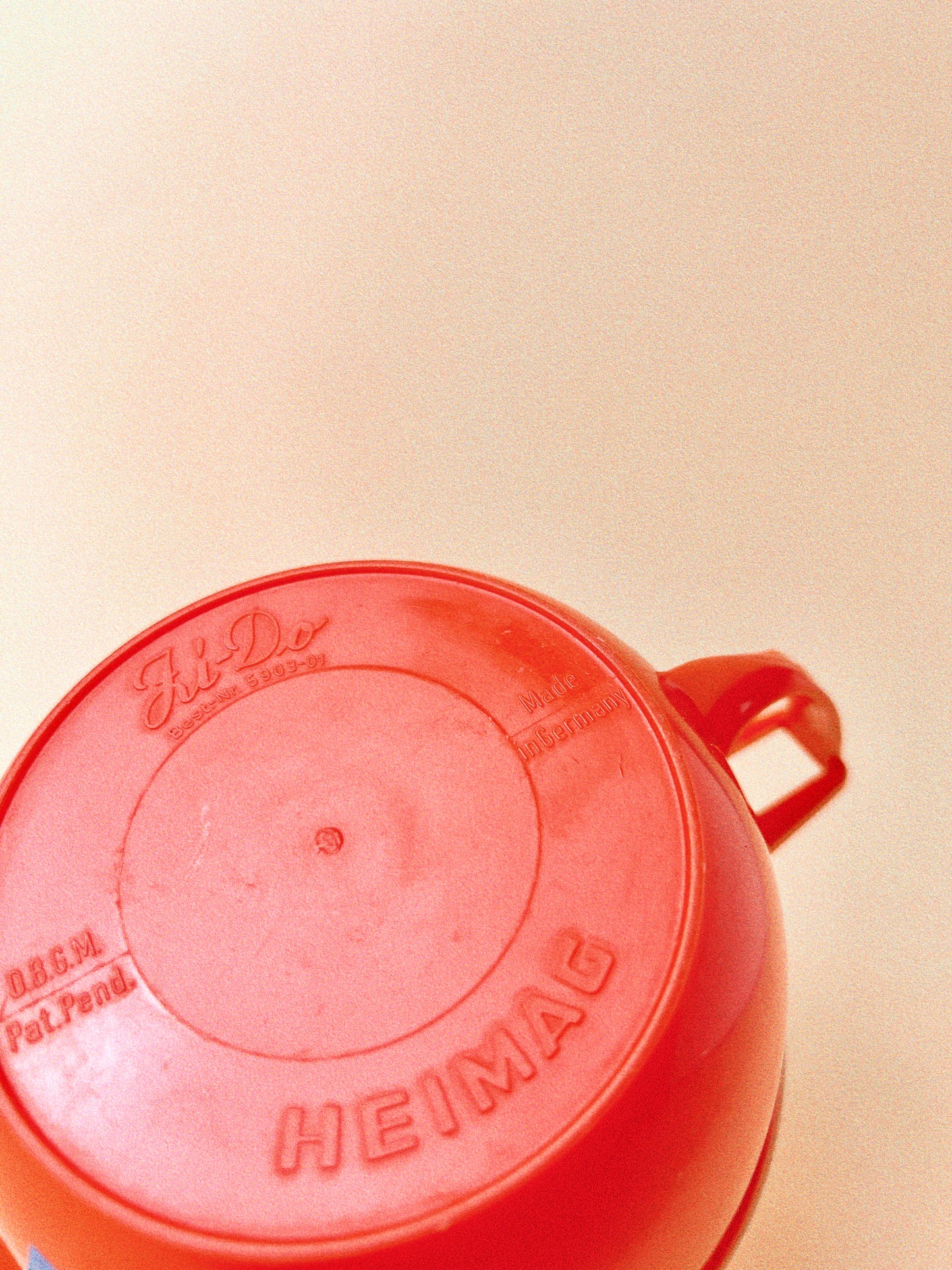 Vintage Plastic Citrus Juicer