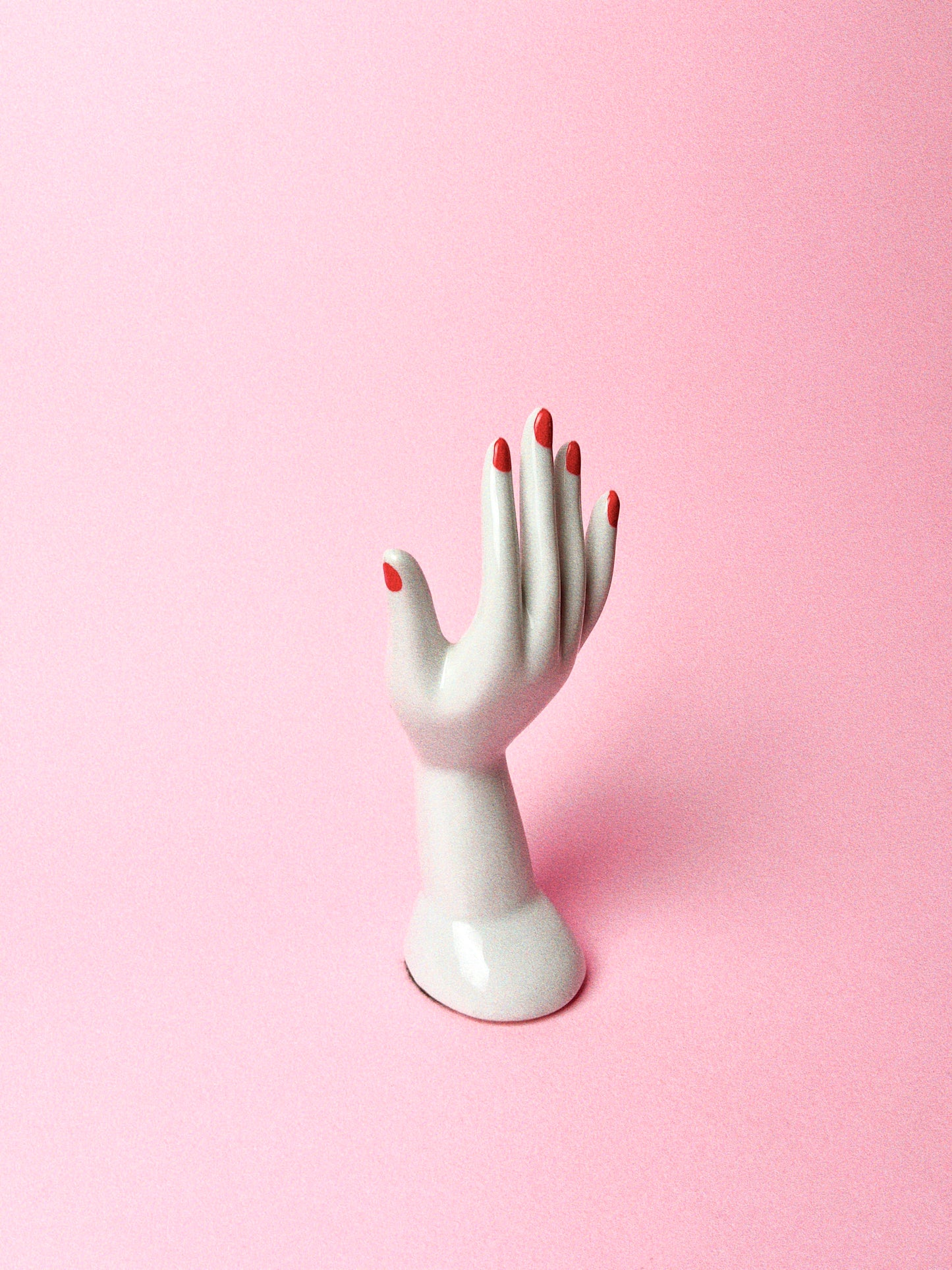 Lillian Porcelain Hand