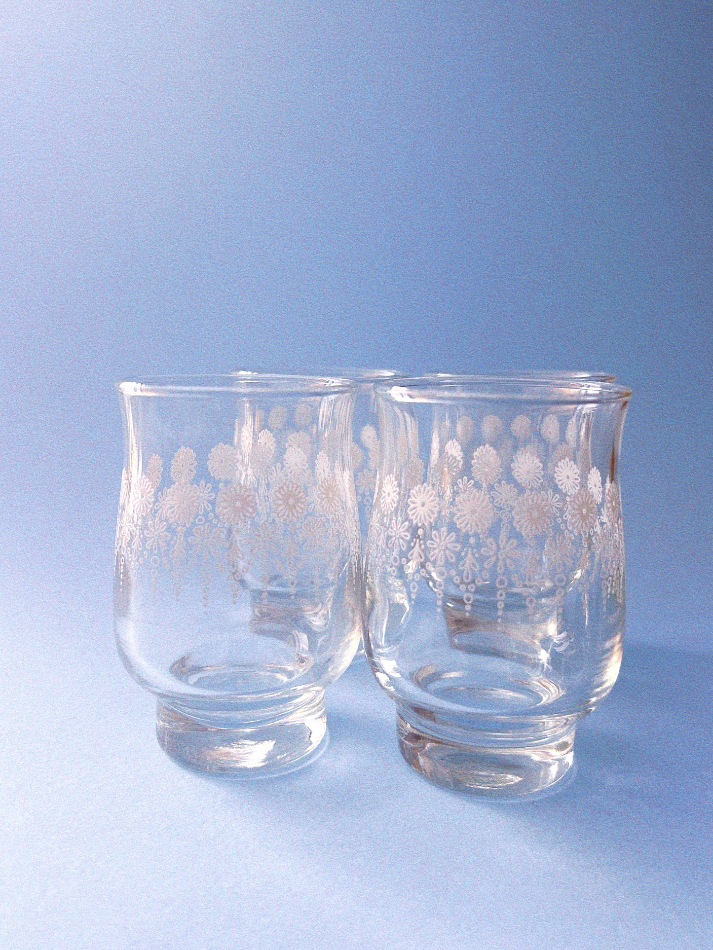 Vintage Daisy Chain Juice Glasses, Set of 4 | Dominion Glass
