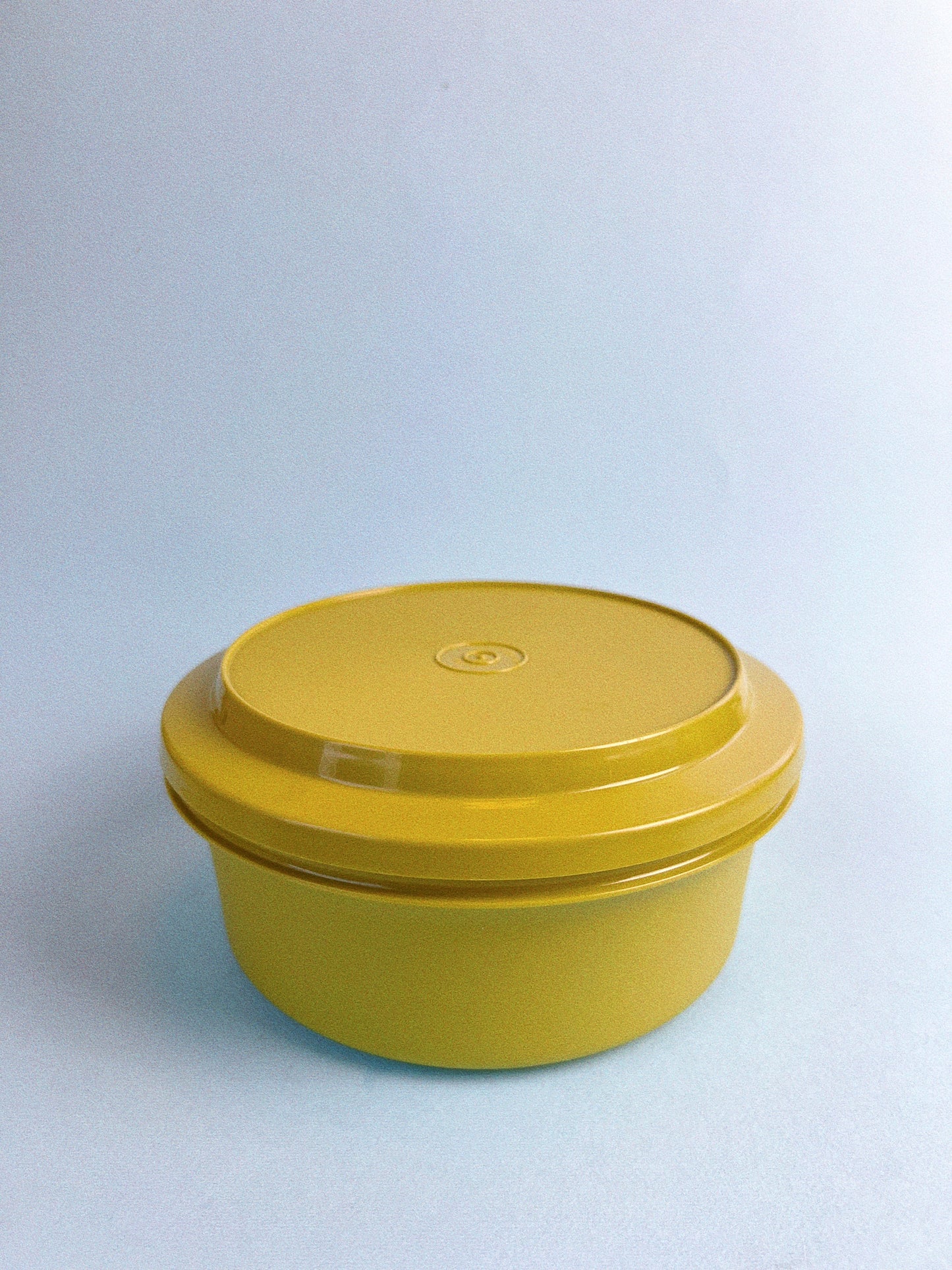Vintage Tupperware Serve N Seal | Avocado Green - 1252