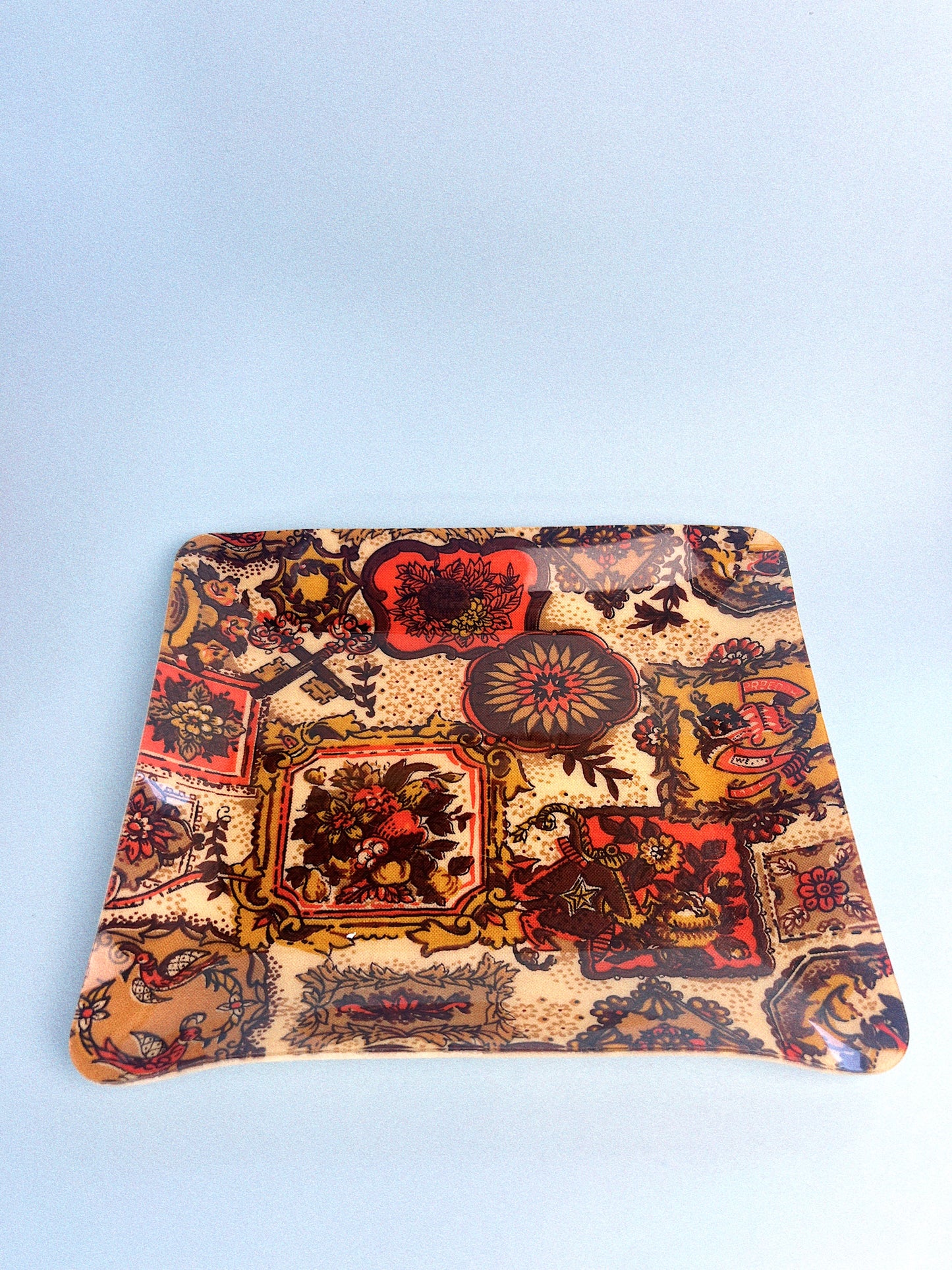 Vintage FAB Canterbury Resin Tray