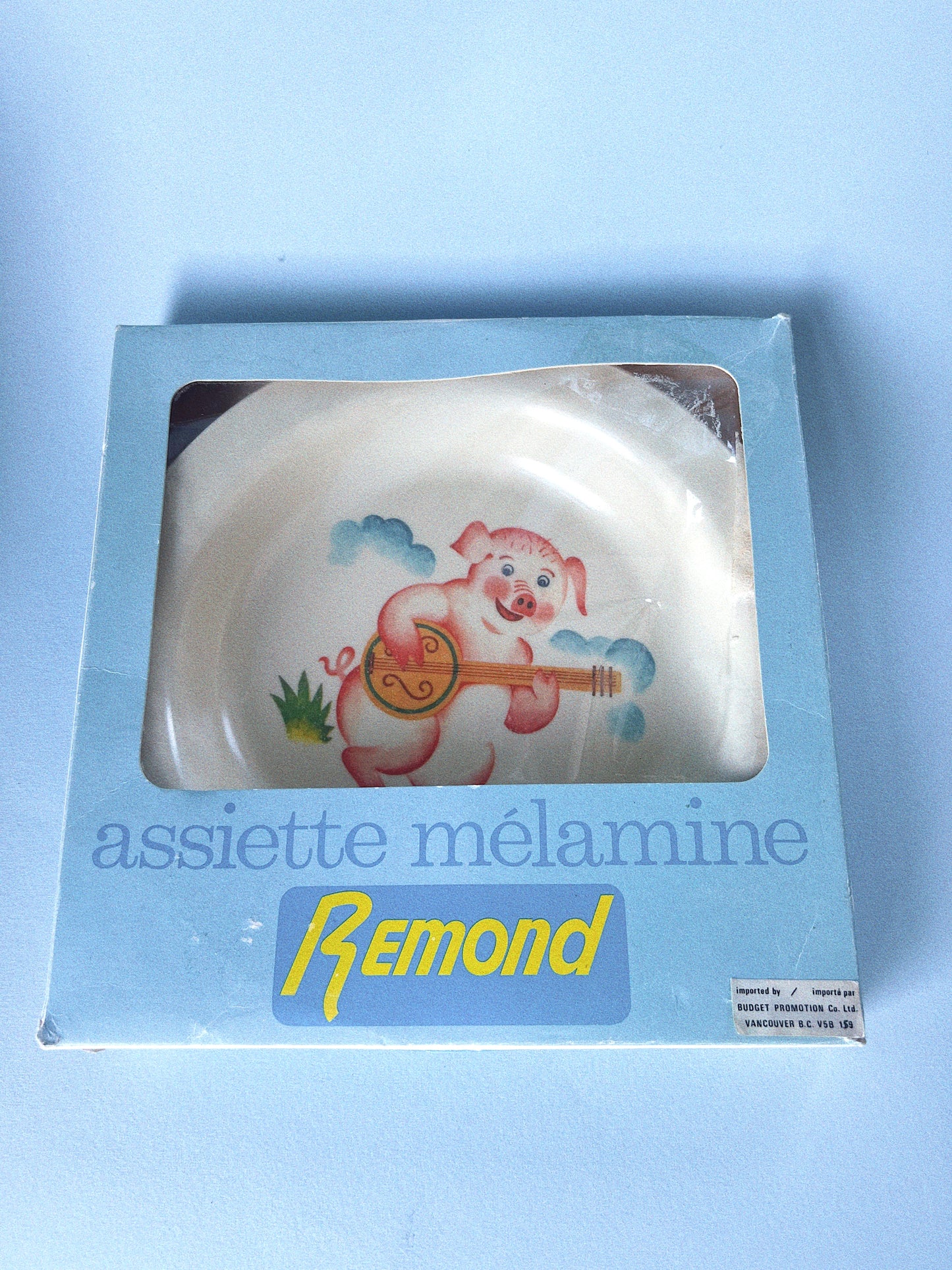 Vintage Banjo Piggy Remond Melamine Plate