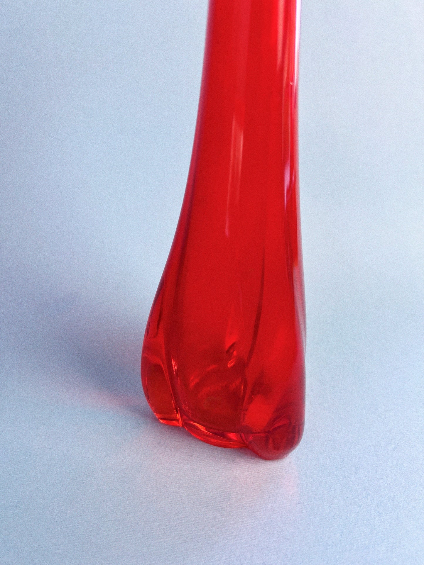 Three Foil Flame Orange - Persimmon Viking Swung Vase