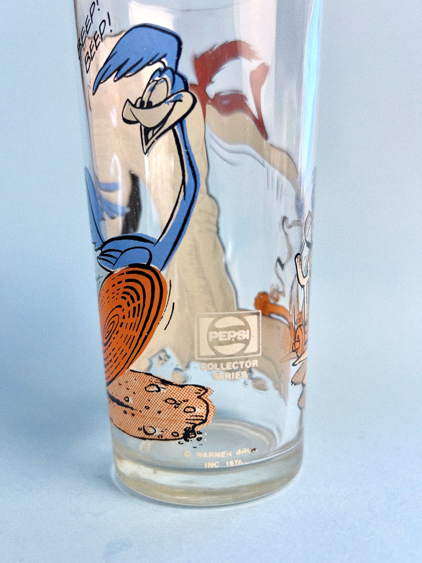 Vintage Wile E Coyote + Road Runner 1976 Pepsi Glass