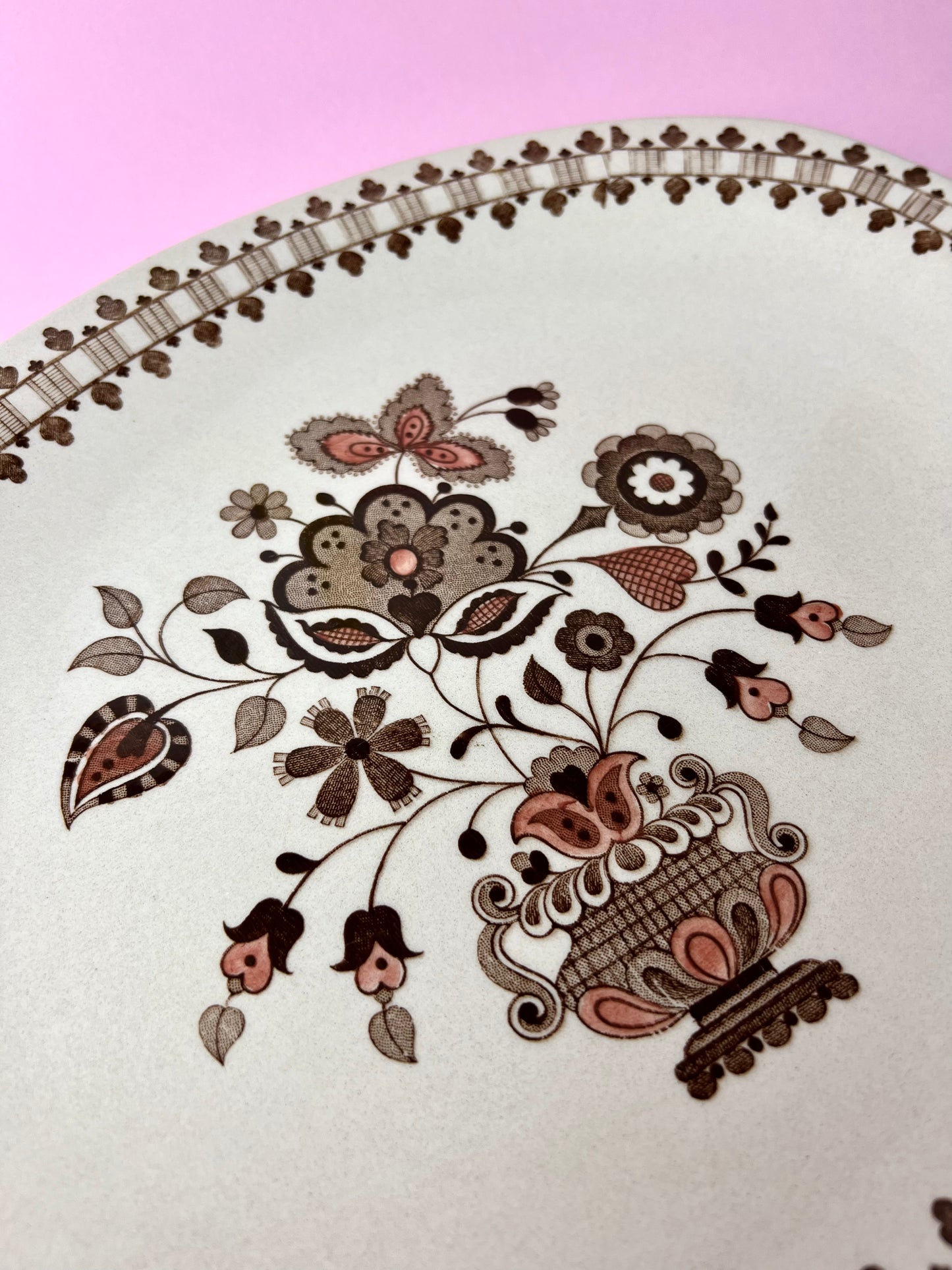 Jamestown Platter | Johnson Brothers