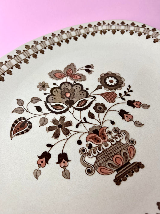 Jamestown Platter | Johnson Brothers