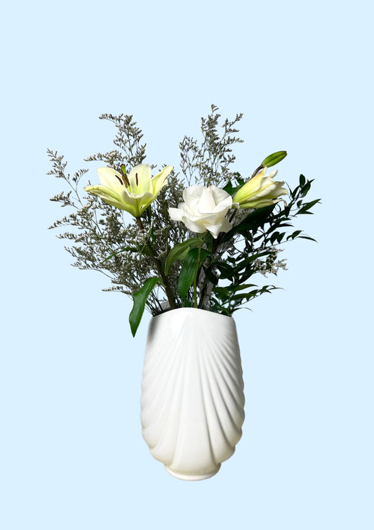 Vintage Draped Ceramic Shell | White