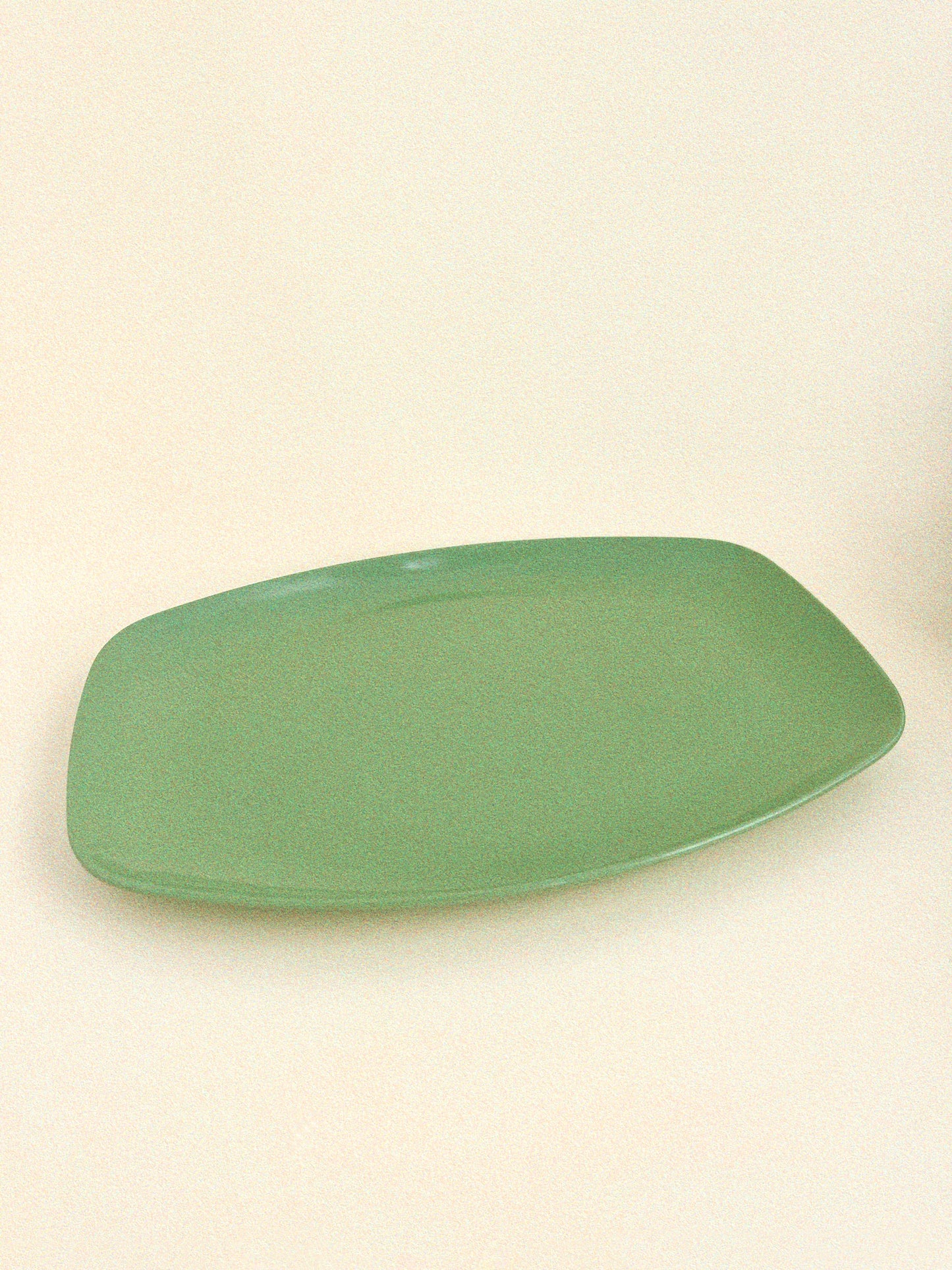 Vintage Duraware Melamine Platter | Avocado Green