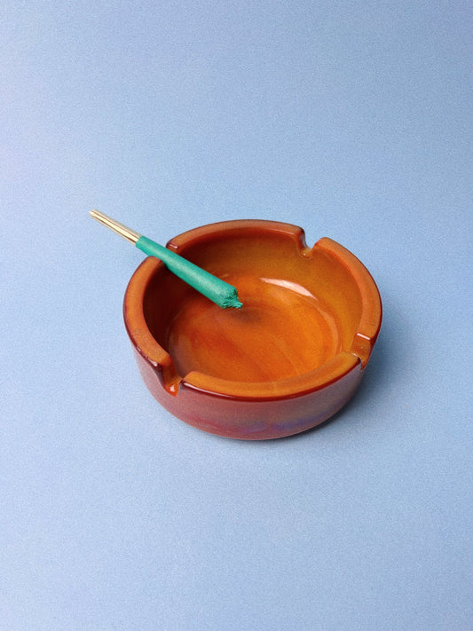 Vintage Caramel Swirl Ashtray | Arcopal
