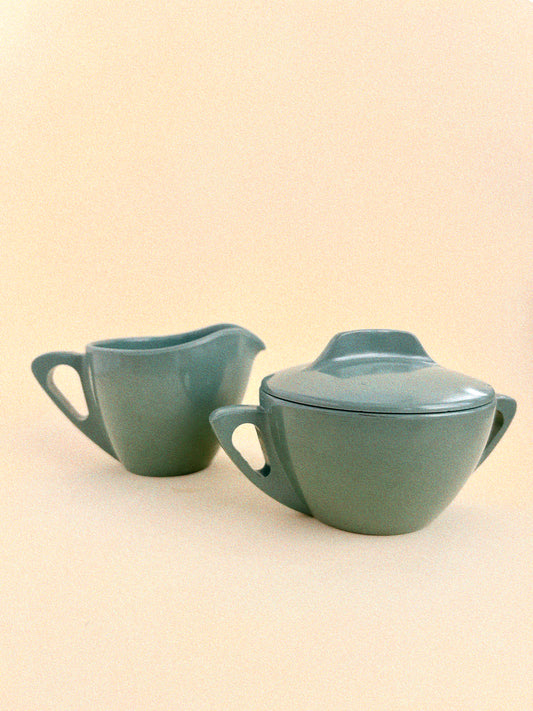 Lucy Cream + Sugar Set